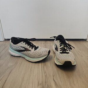 Women’s Brooks Ghost 13 Running 75.M Sneakers